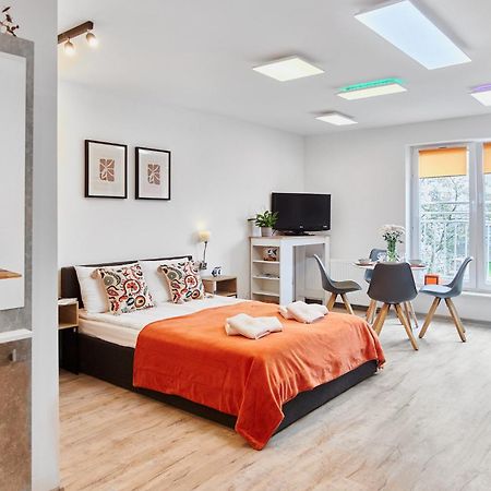 Golden Hour Apartments- Bohaterow Wrzesnia 101 Свиноуйсьце Экстерьер фото