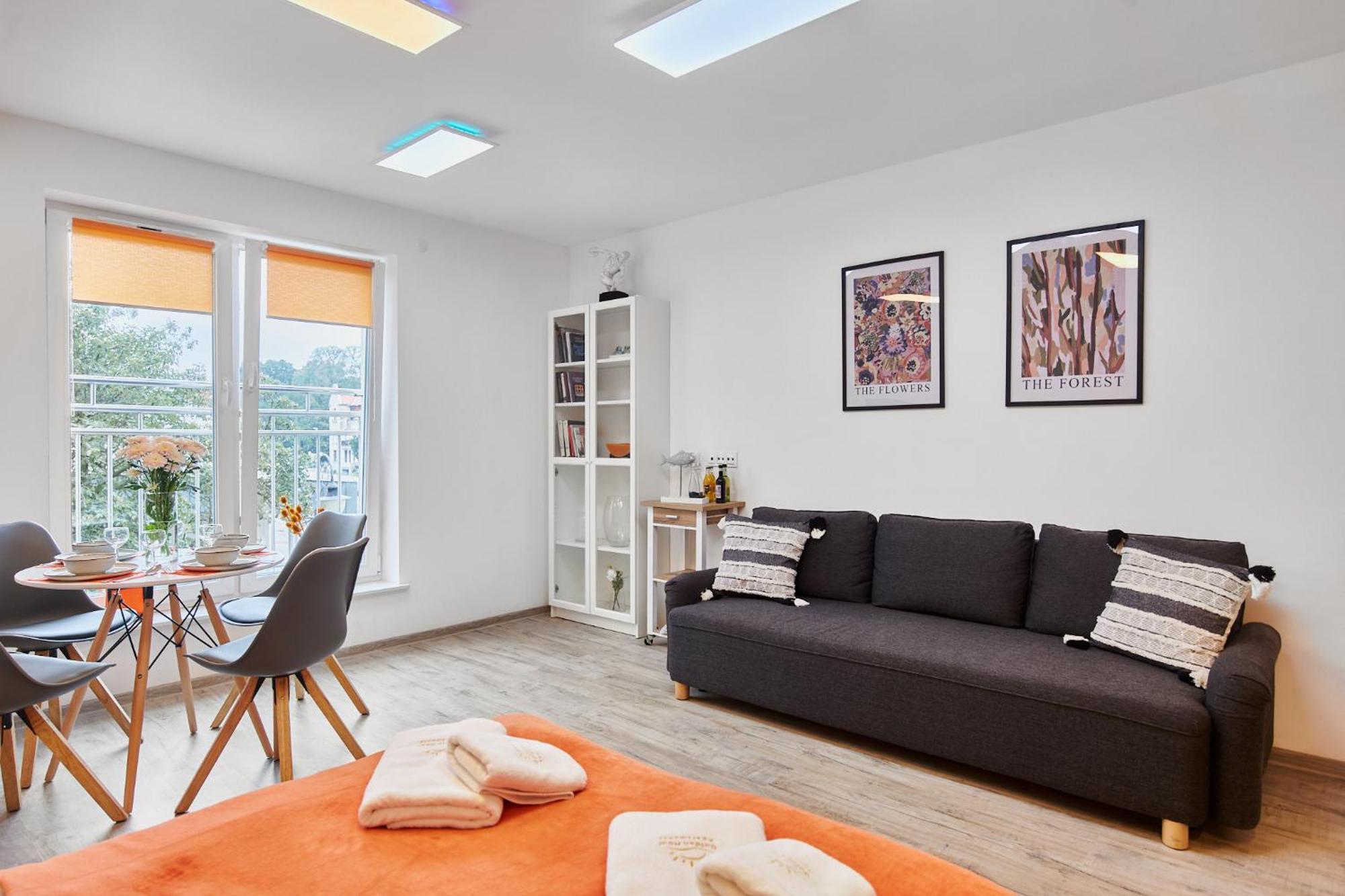 Golden Hour Apartments- Bohaterow Wrzesnia 101 Свиноуйсьце Экстерьер фото